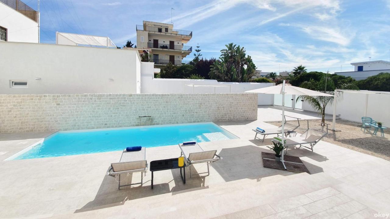 Villa Mediterranea Apartments - Seaview, Pool & Garden Бари Экстерьер фото