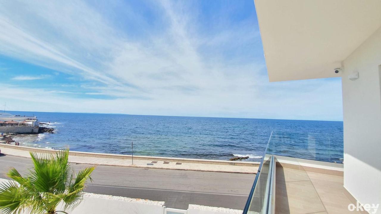 Villa Mediterranea Apartments - Seaview, Pool & Garden Бари Экстерьер фото