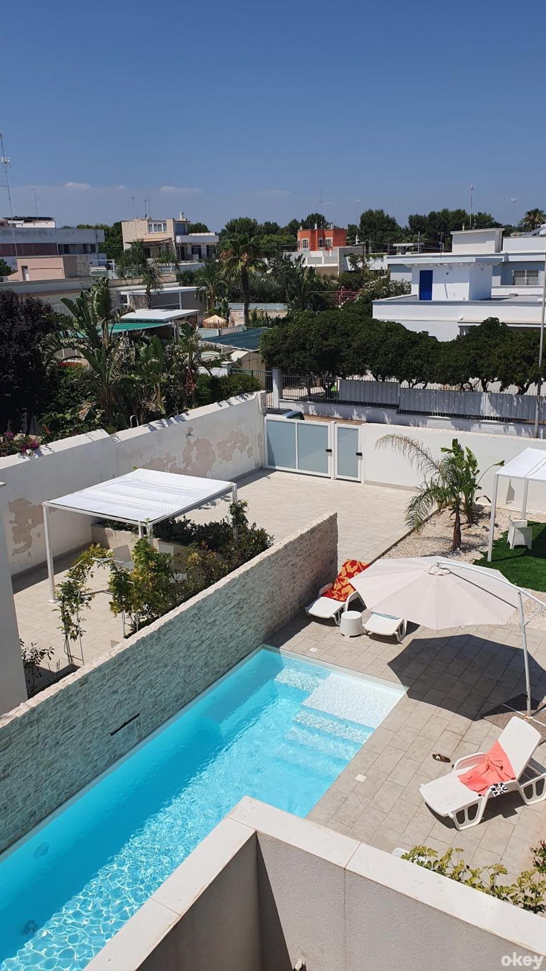 Villa Mediterranea Apartments - Seaview, Pool & Garden Бари Экстерьер фото